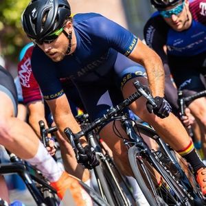 Meet your Posher, Cameron